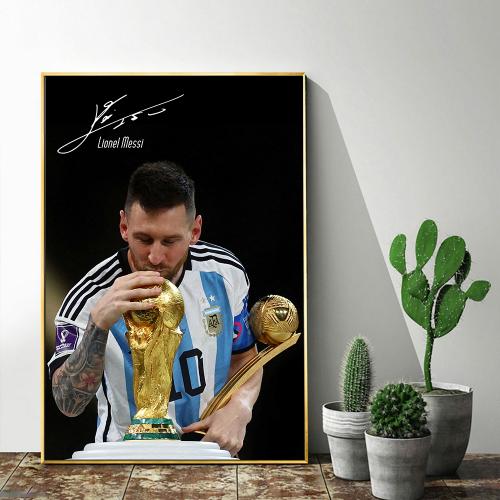 Tranh treo tường Lionel Messi và Cúp vàng World Cup