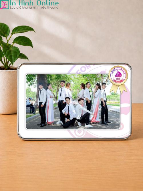 Khung ảnh logo lớp theo yêu cầu