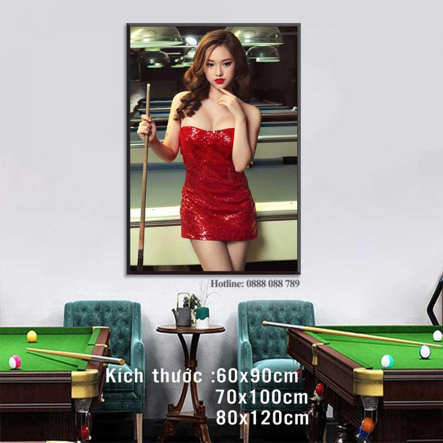Tranh treo tường trang trí quán bida cô gái váy đỏ