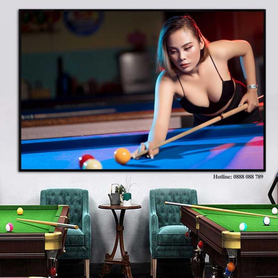 Tranh trang trí quán bida hot girl bốc lửa