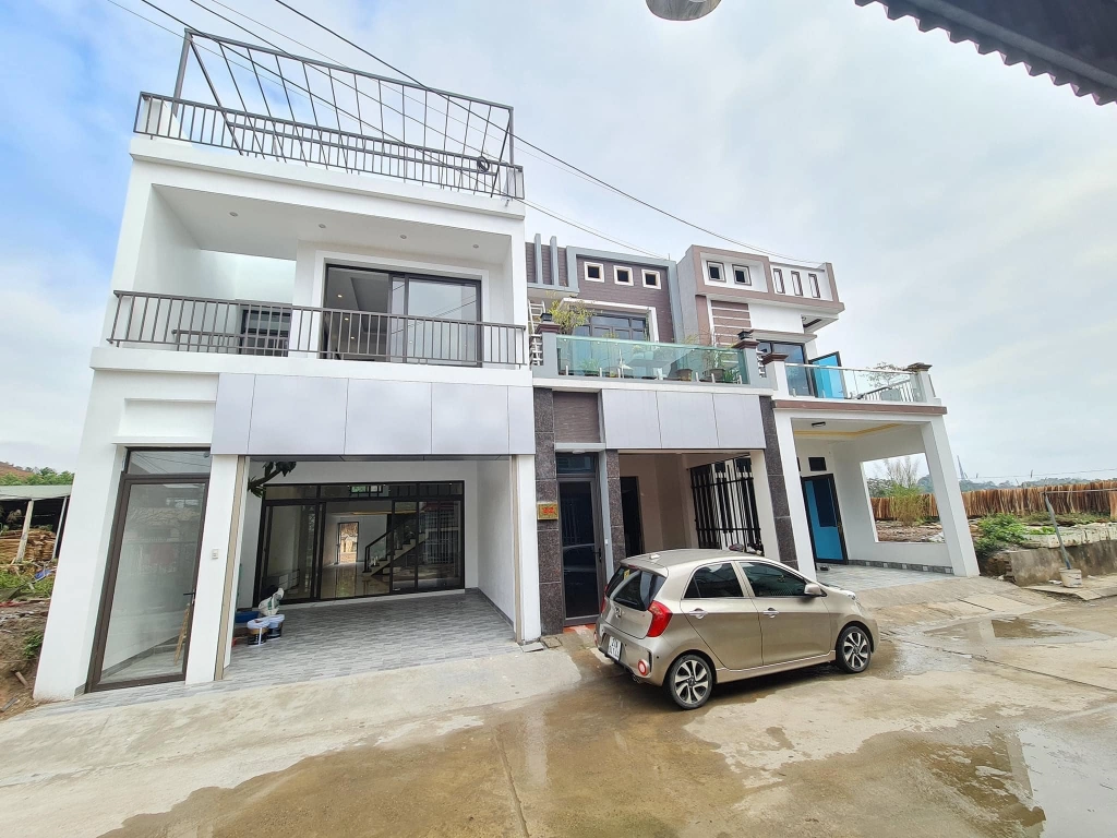 Các mẫu tranh treo phù hợp cho nhà mới 
