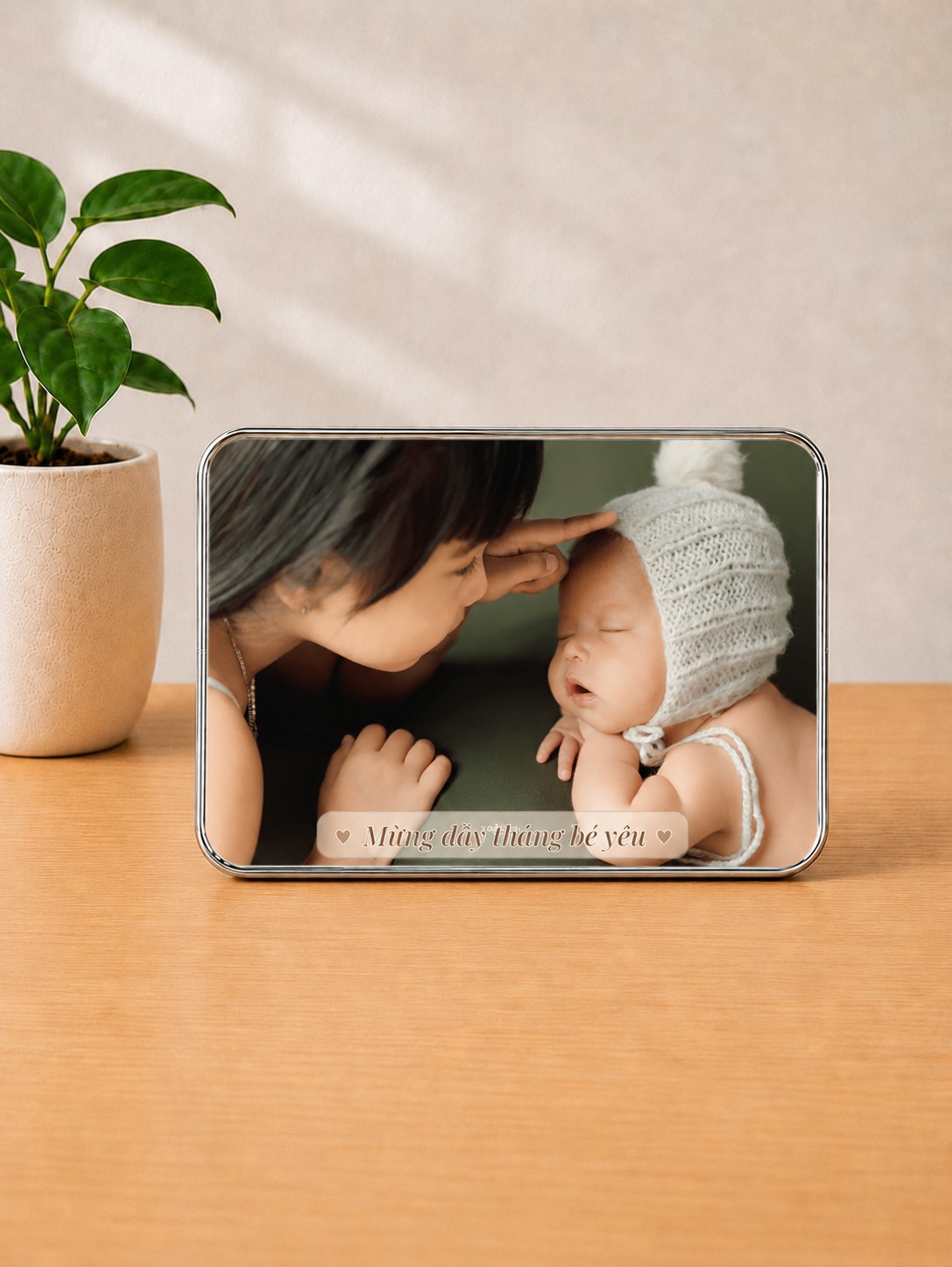 Top 10 Mẫu Ảnh Để Bàn Cho Bé Đẹp, Dễ Thương Và Ý Nghĩa
